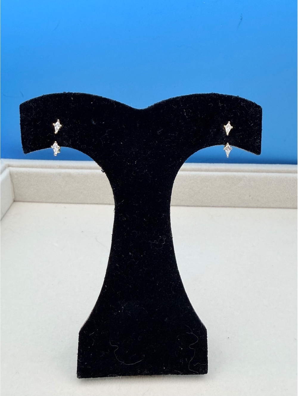 Pavoi Gold star drop stud earrings